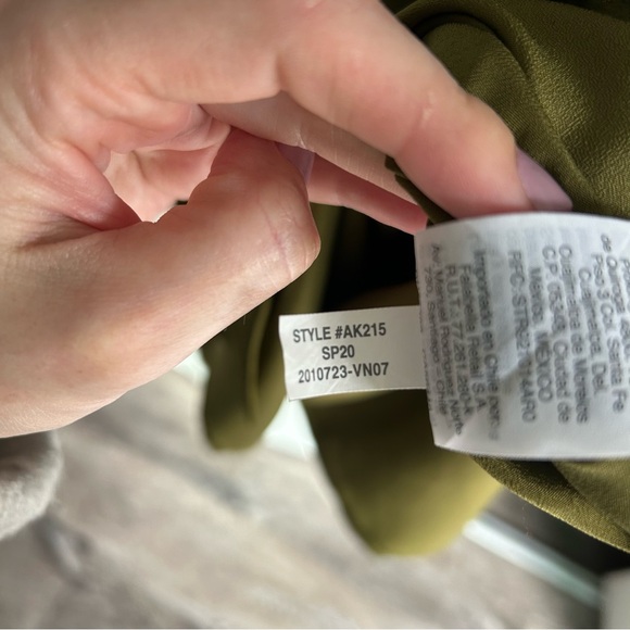 J.Crew sleeveless back button dress size 6 olive green - Picture 6 of 9